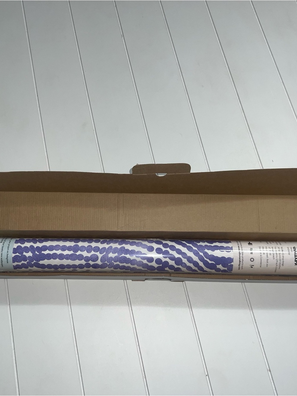 Milton & King Zulu Efuru Six Hands Roll A Purple Dot Pattern Wallpaper New